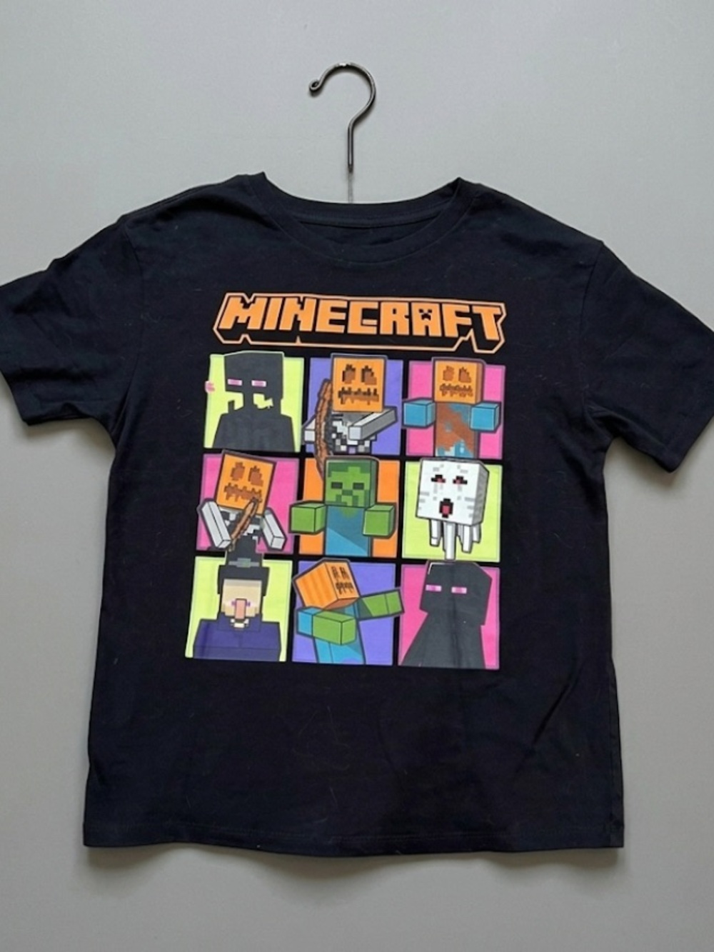 Kids' MINECRAFT Black Short Sleeve Graphic Tee